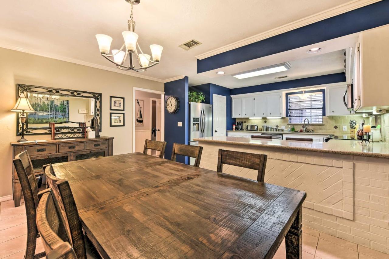 Quiet Lake Conroe Townhome With 2 Boat Slips! Willis Ngoại thất bức ảnh