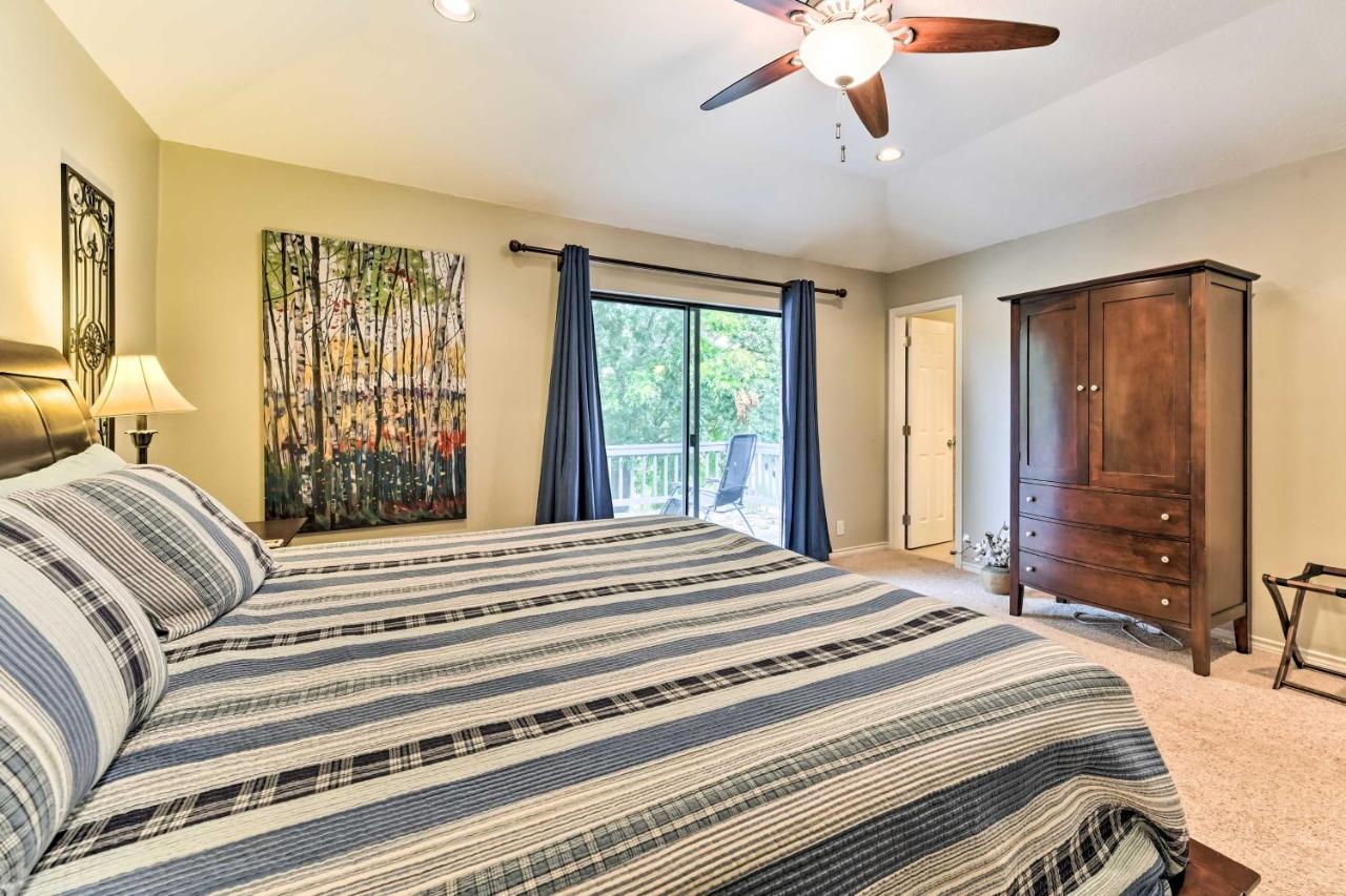 Quiet Lake Conroe Townhome With 2 Boat Slips! Willis Ngoại thất bức ảnh