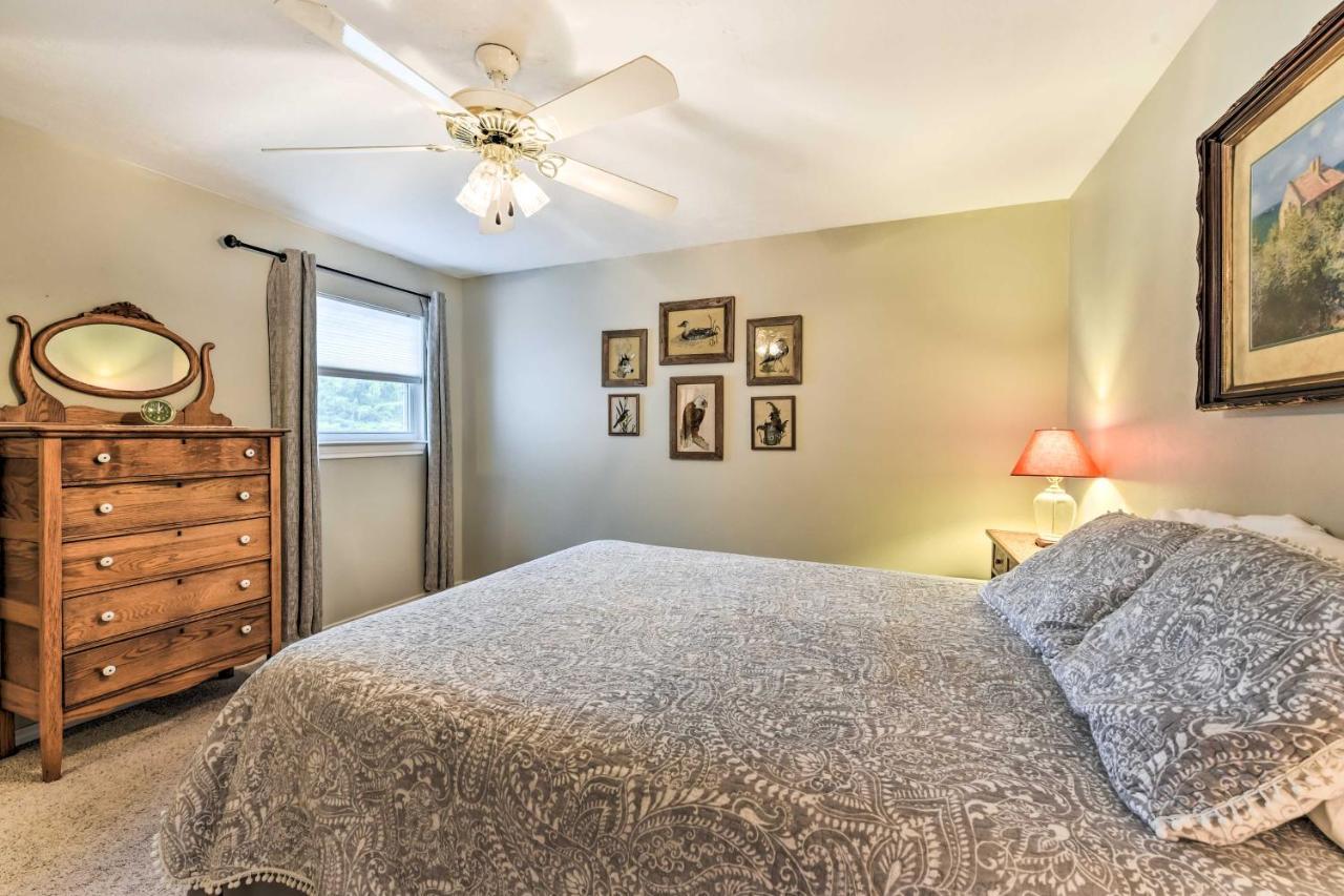 Quiet Lake Conroe Townhome With 2 Boat Slips! Willis Ngoại thất bức ảnh
